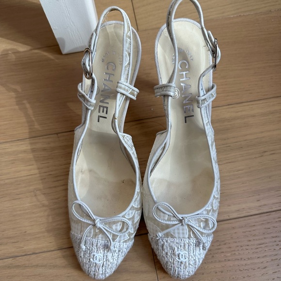 Chanel mesh sling back heels - Picture 2 of 9